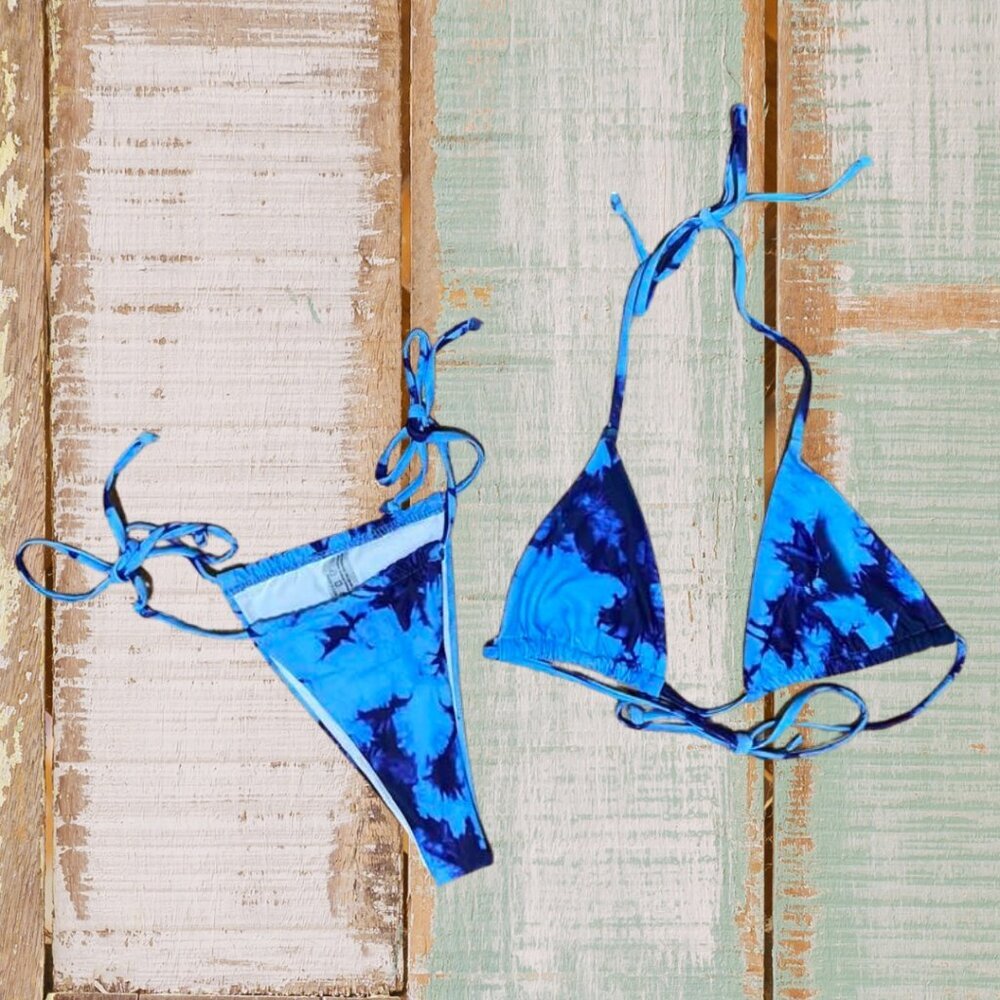 Blue Tie-Dye Triangle Bikini Set Size Small – Adjustable & Beach Ready - Picture 2 of 12